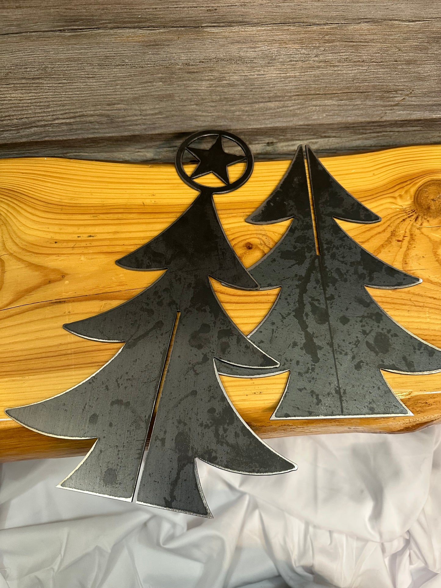 3D Metal Christmas Tree Decoration with Star
